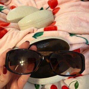 Coach Women's Black and Brown Sunglasses